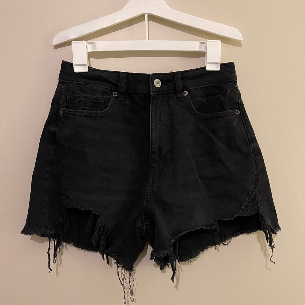 American Eagle US 6 highest rise mom shorts